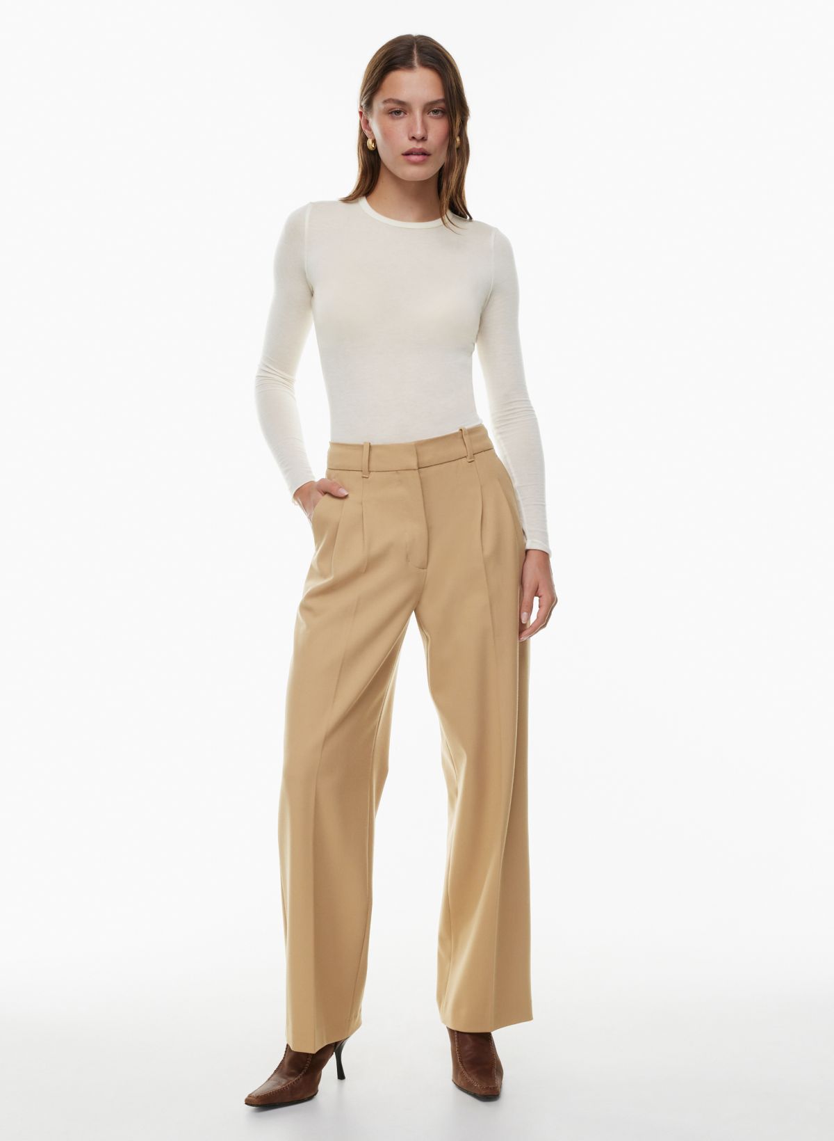 THE EFFORTLESS PANT™