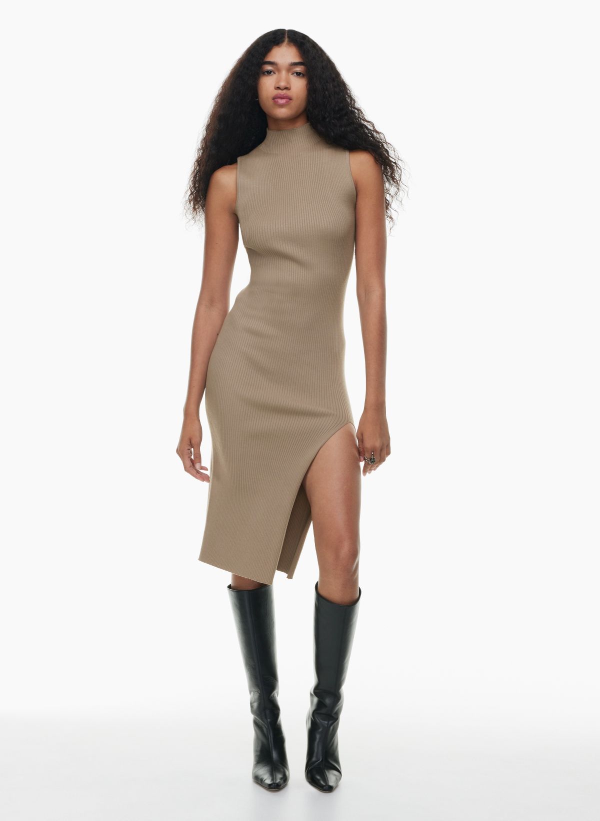 ASKIA SLEEVELESS TURTLENECK DRESS