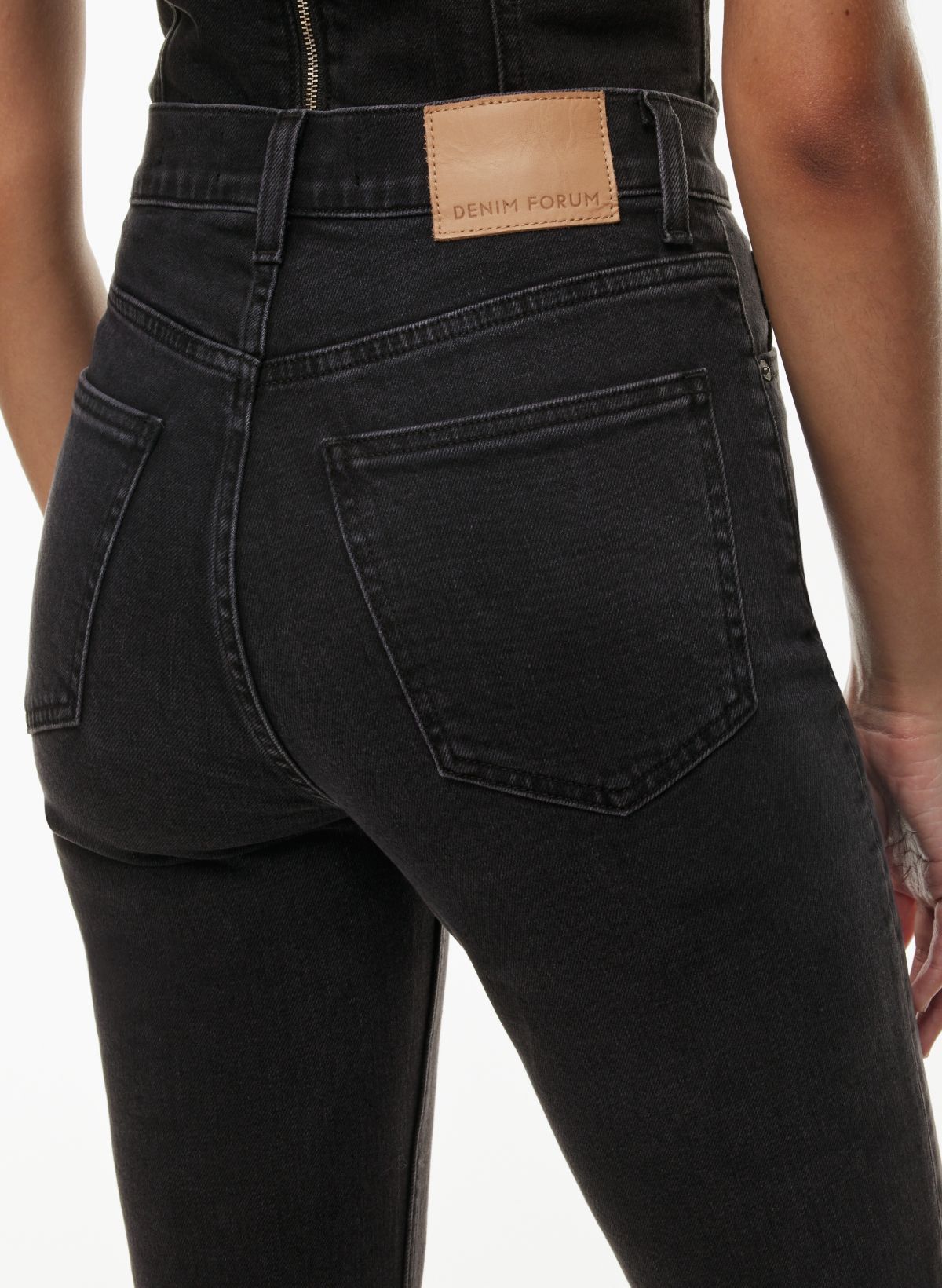 Denim Forum THE '90S STACKED BOOTCUT JEAN