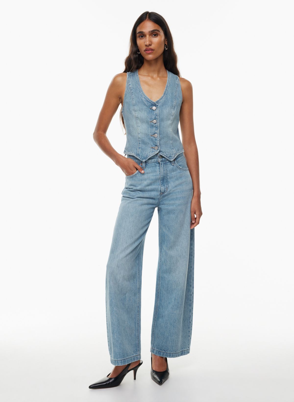 FRAME Le Jane Jeans Are A '90s-Style Dream - The Mom Edit