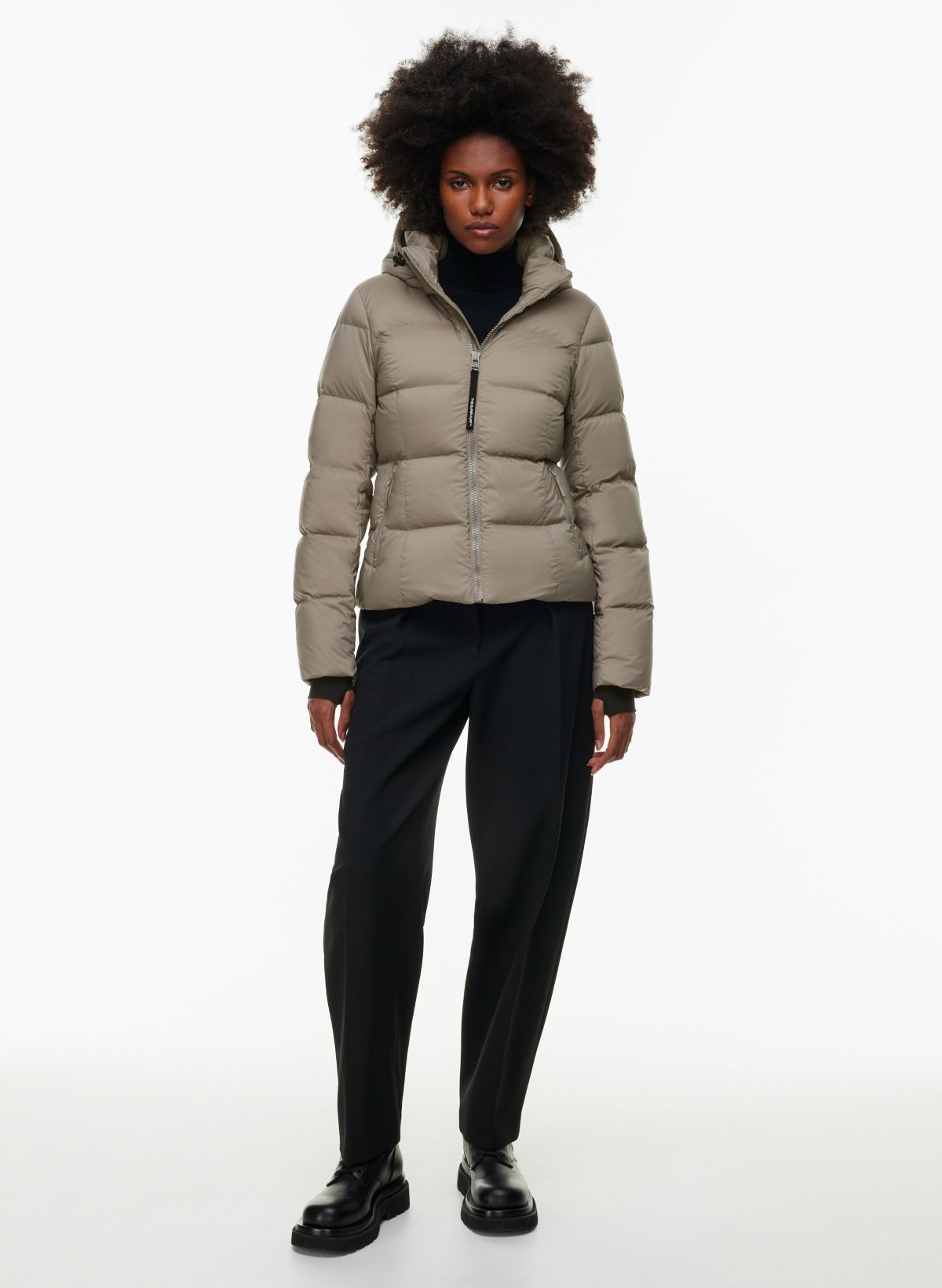 What do you think about the super puff pants? : r/Aritzia