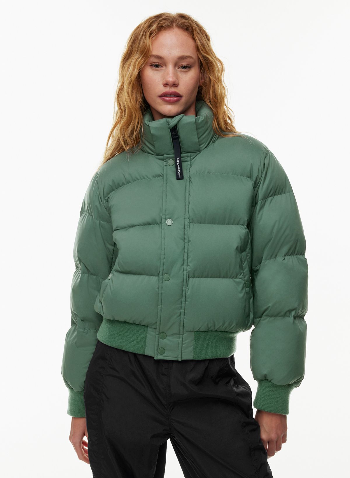 THE SUPER PUFF™  Puffer jacket outfit, Super puff aritzia outfit