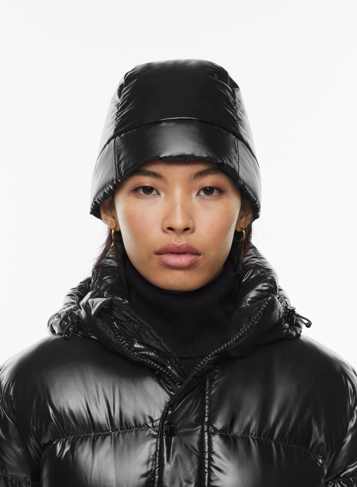 Leather store puff hat