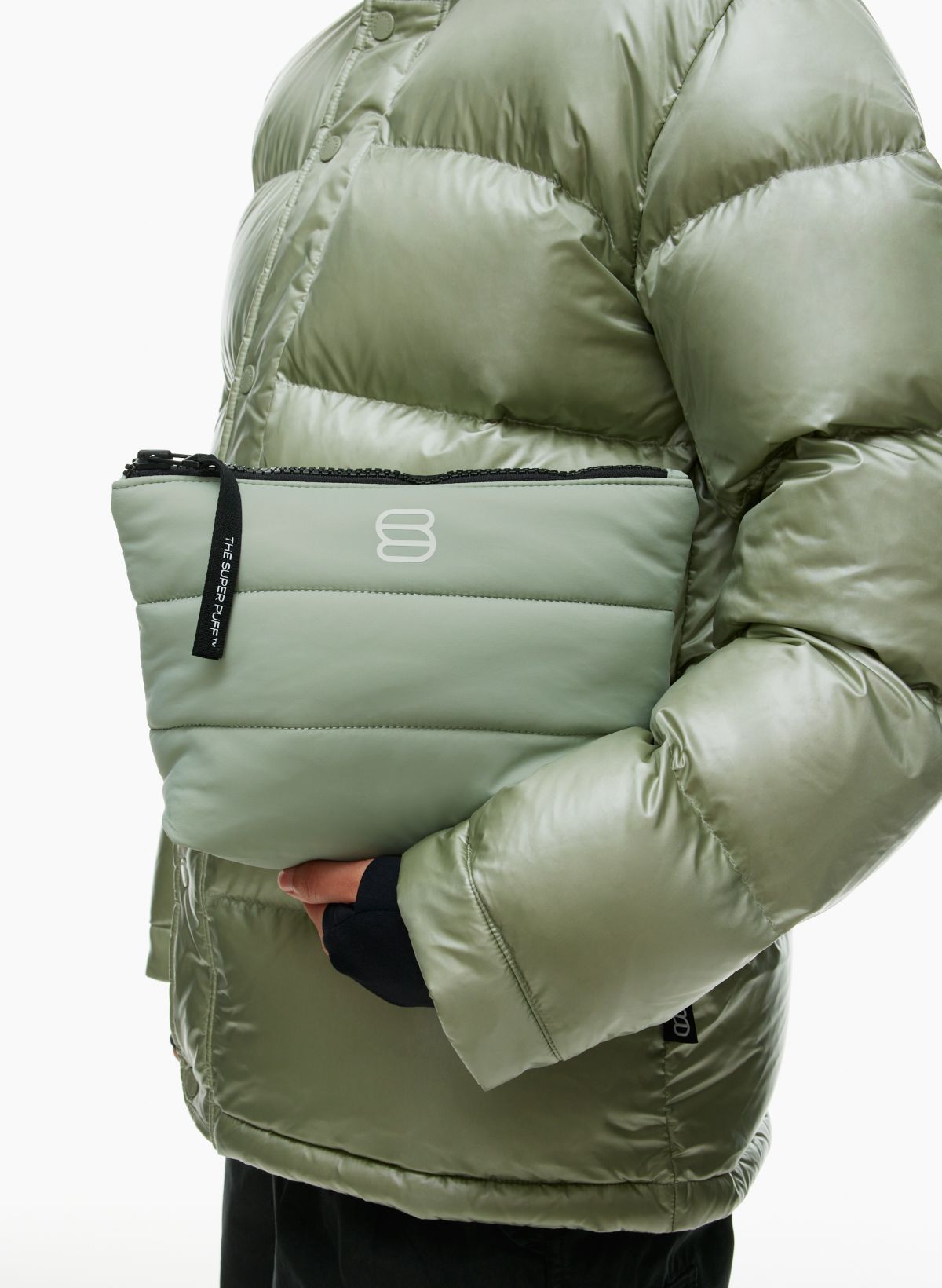 Lightweight Puffer Pouch