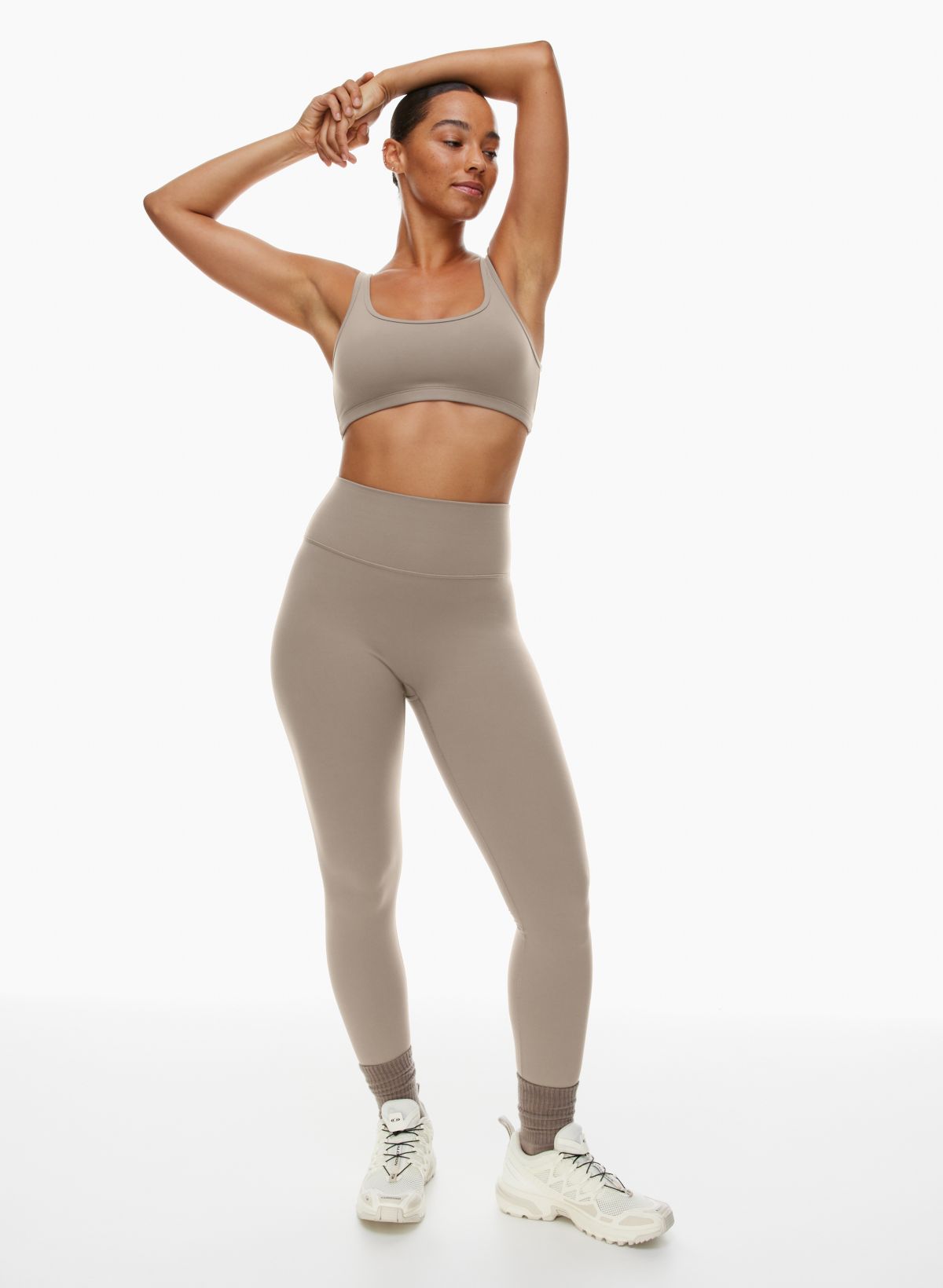 Seamless sports leggings CHALLENGE with a special fabric