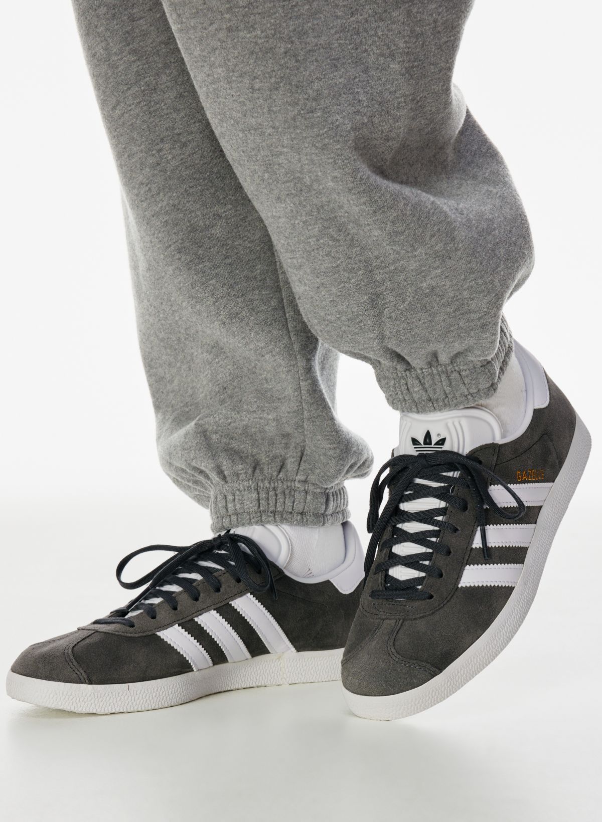 Gazelle blanche adidas hot sale