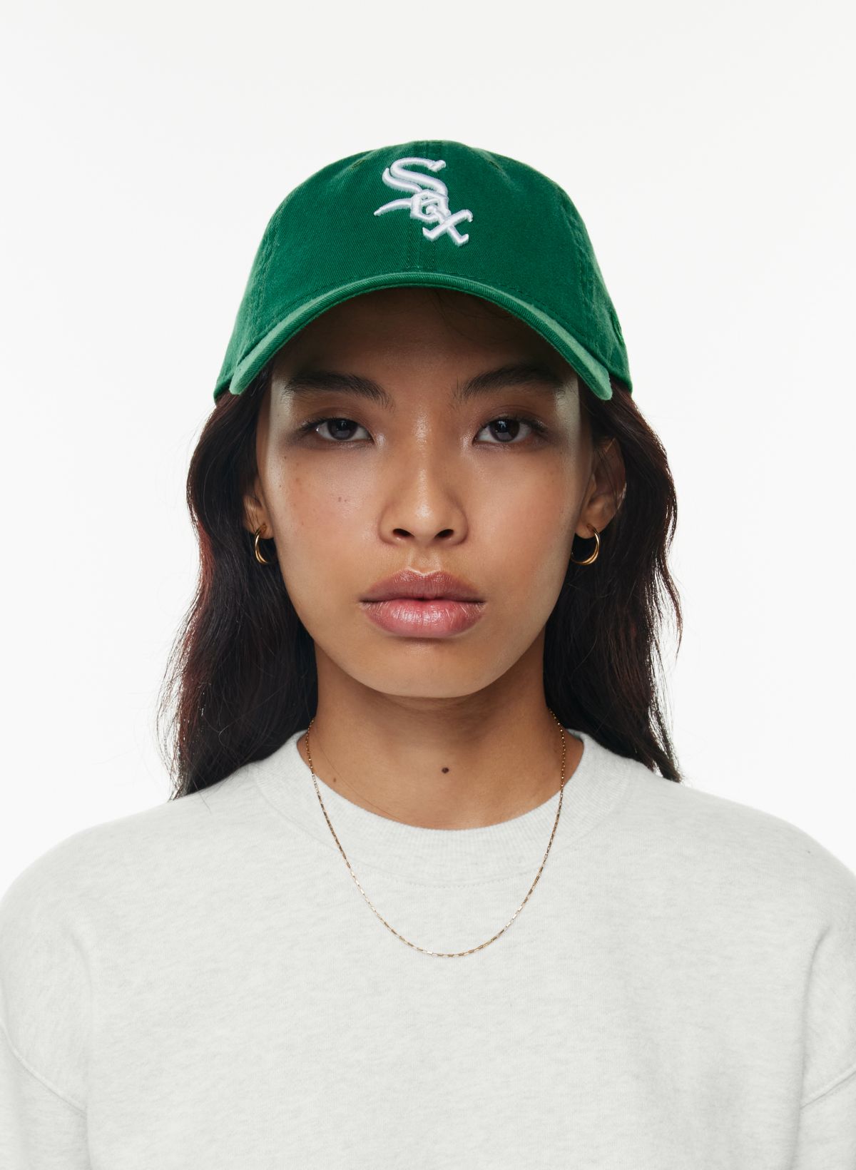 New Era Chicago White Sox lLogo Select Embroidered Shirt – Long