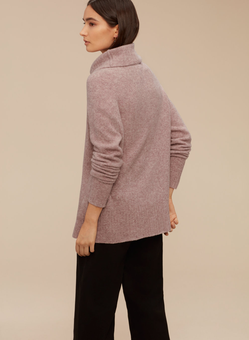 aritzia community sweater