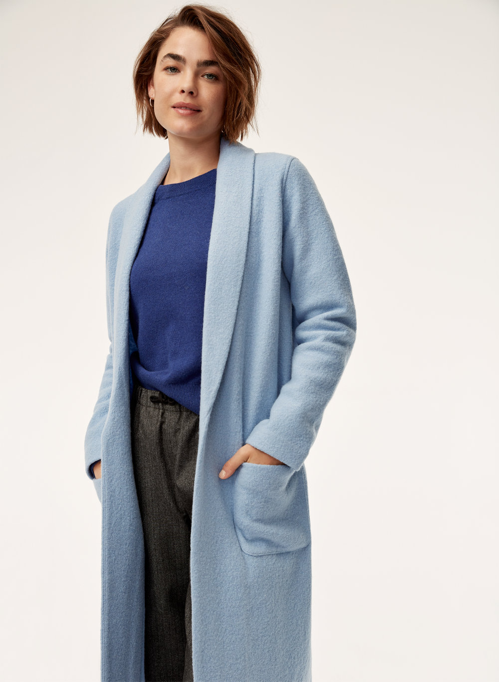 aritzia luxe lounge jacket