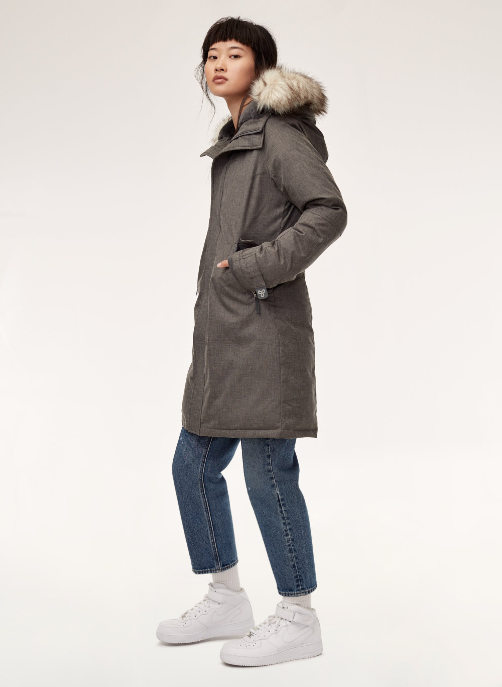 aritzia summit long parka