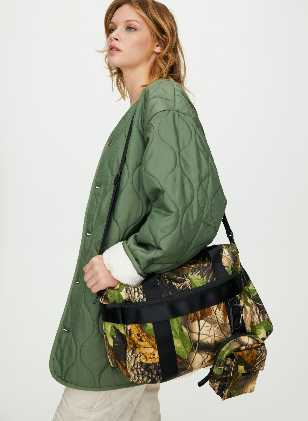 tna duffle bag aritzia