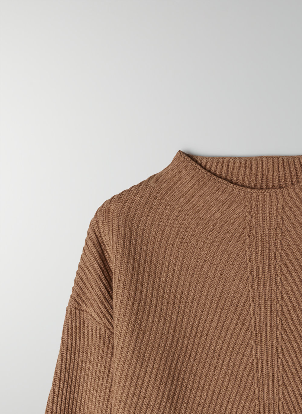 aritzia wren sweater