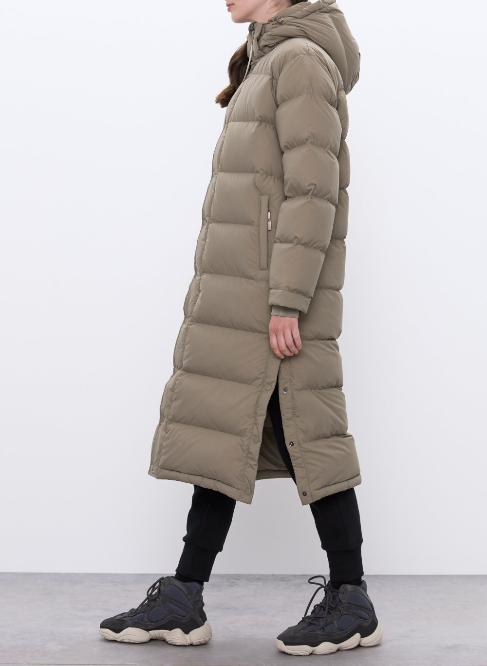 long puffer coat beige