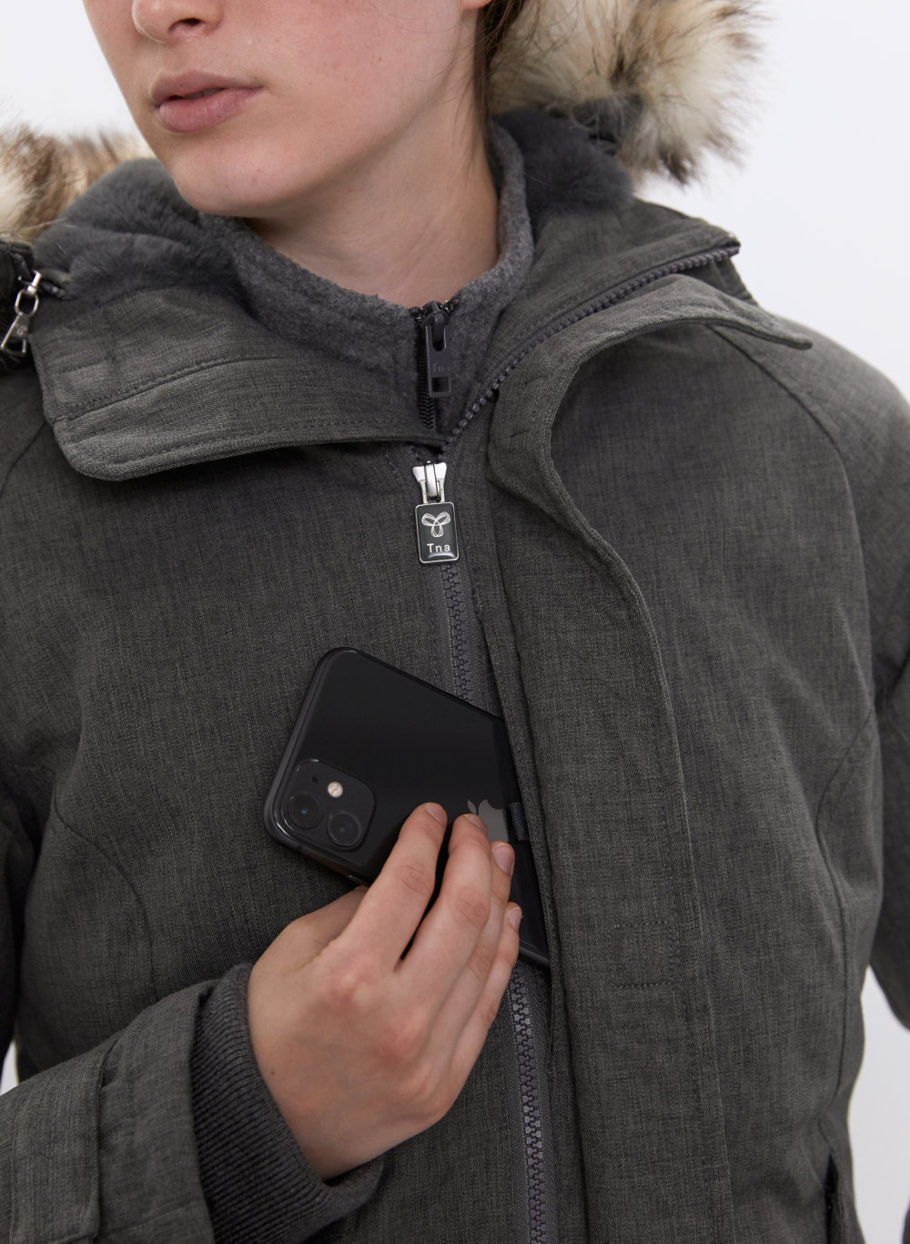 aritzia warmest parka