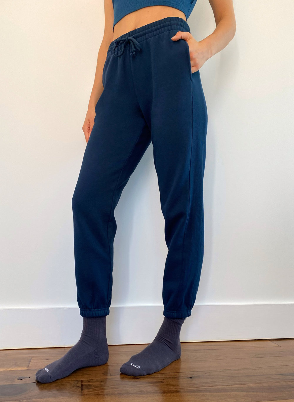 aritzia tna cozyaf boyfriend sweatpants