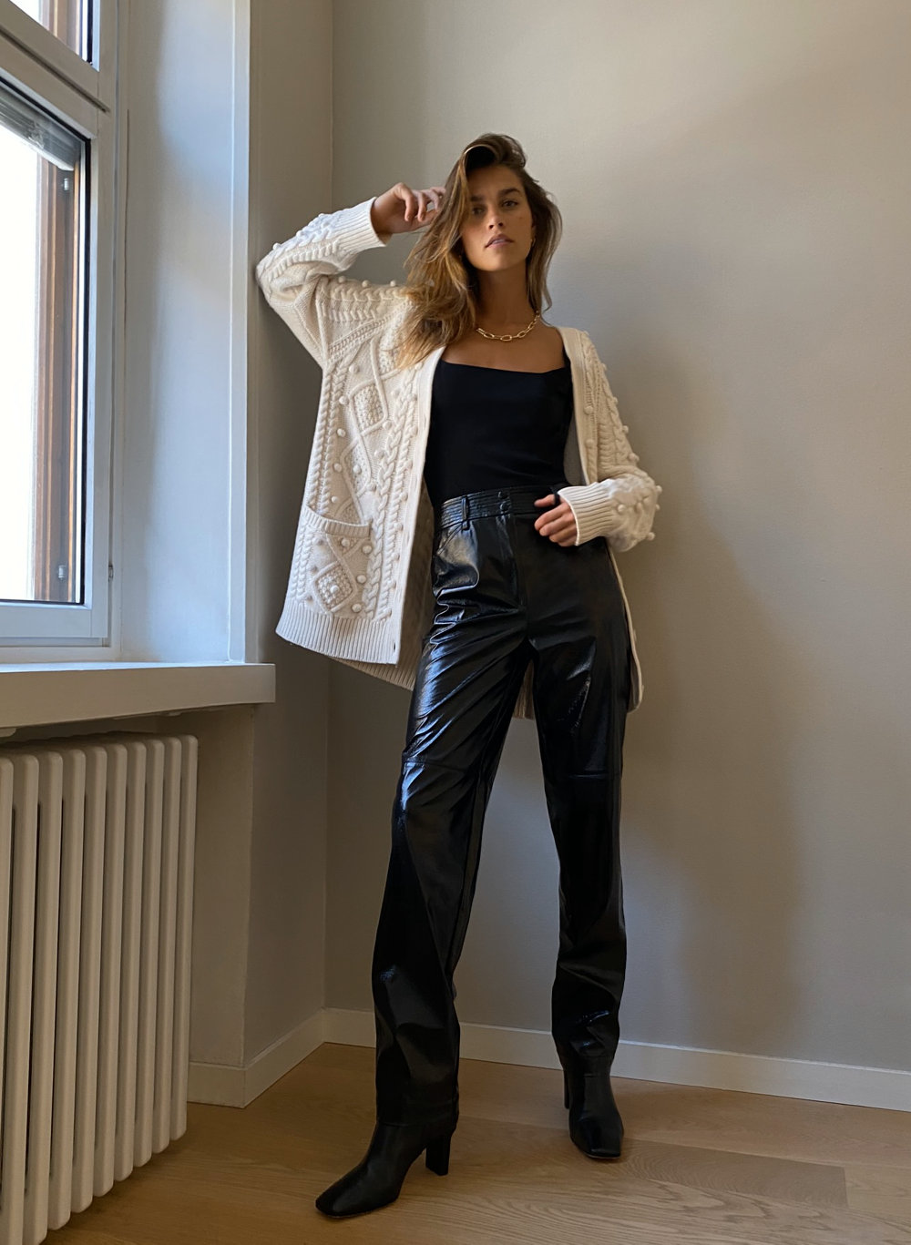 aritzia cable knit cardigan