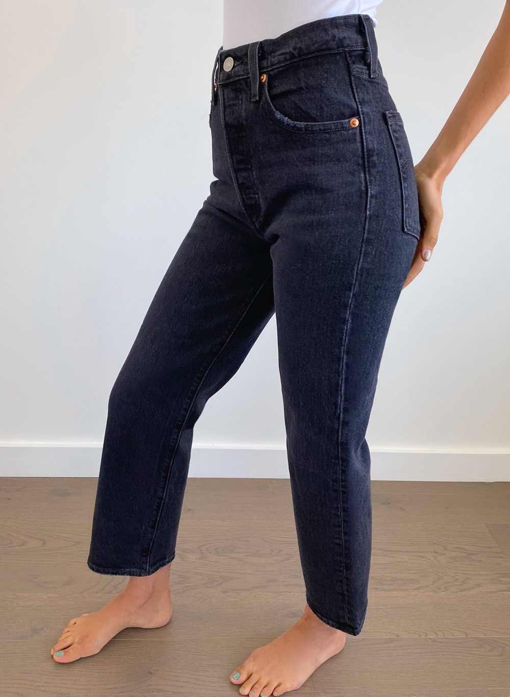 rib cage straight ankle levis