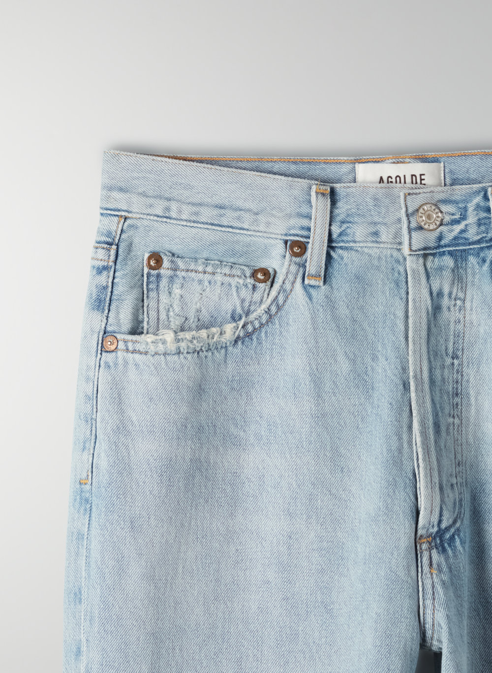aritzia frame jeans