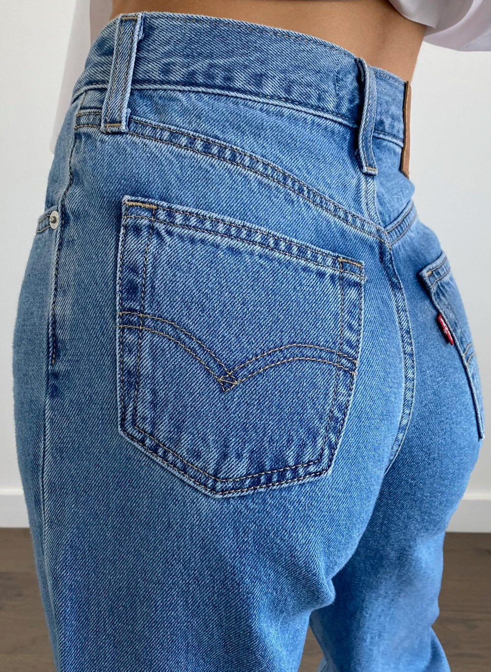 levi's premium balloon jeans