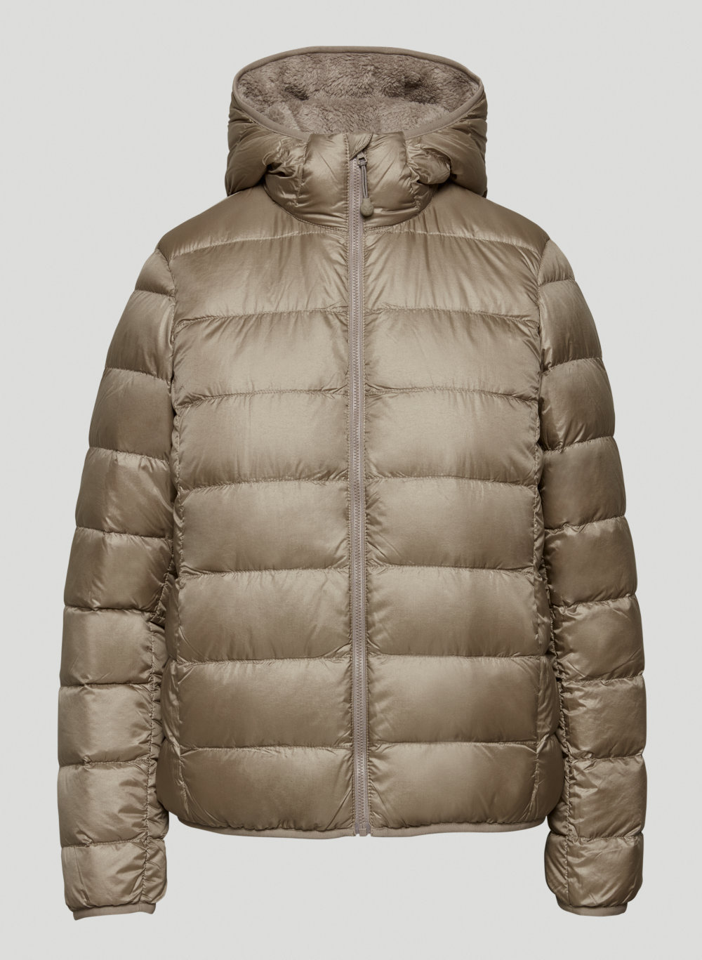 aritzia fluffy jacket