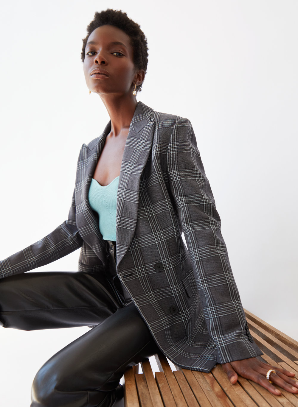 aritzia plaid blazer