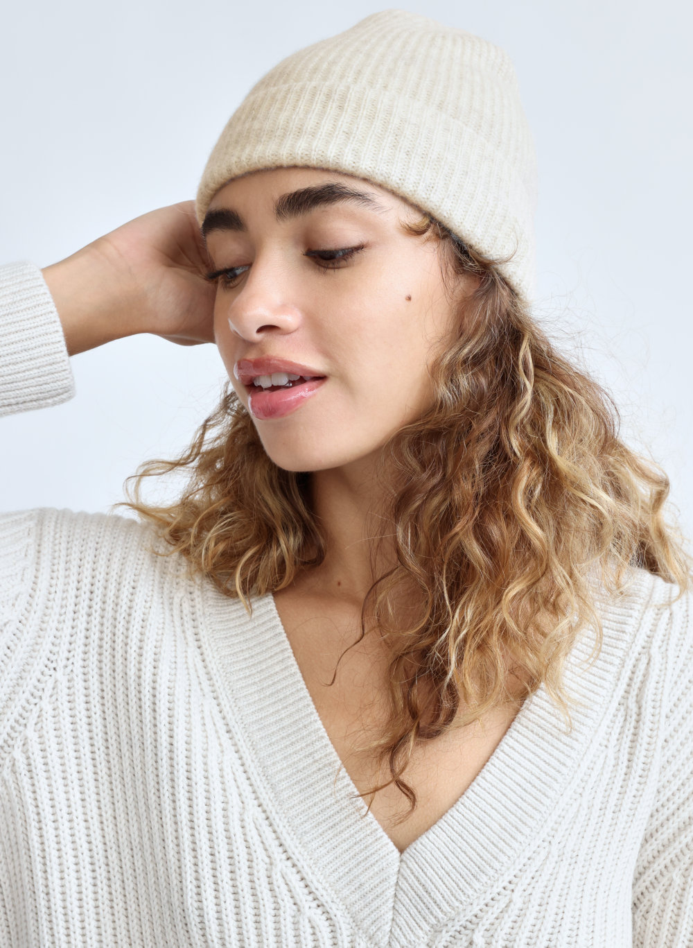 Vivian Cashmere Cuffed Beanie main image 0