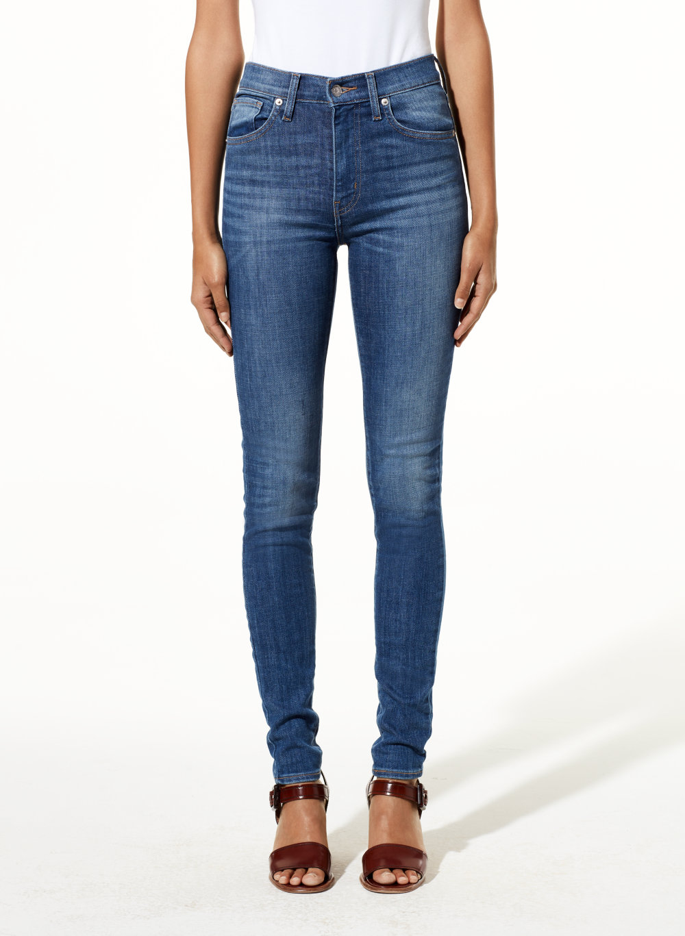 Levi S Mile High Shut T Door Aritzia Ca Levi S Mile High Shut T Door Aritzia