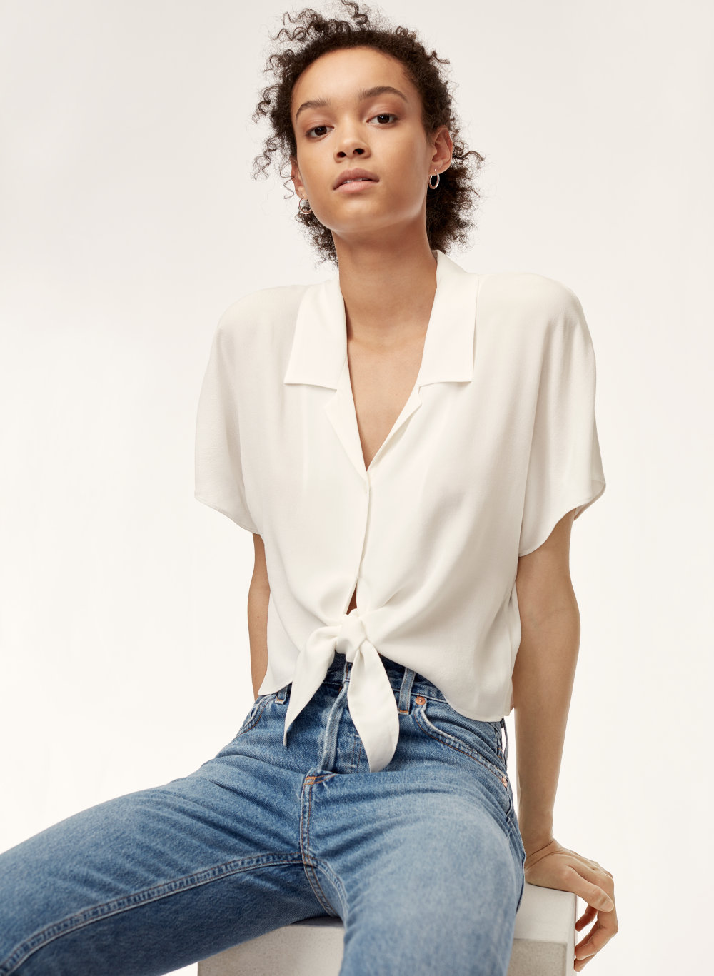 Wilfred Free THE TIE-FRONT BLOUSE | Aritzia US