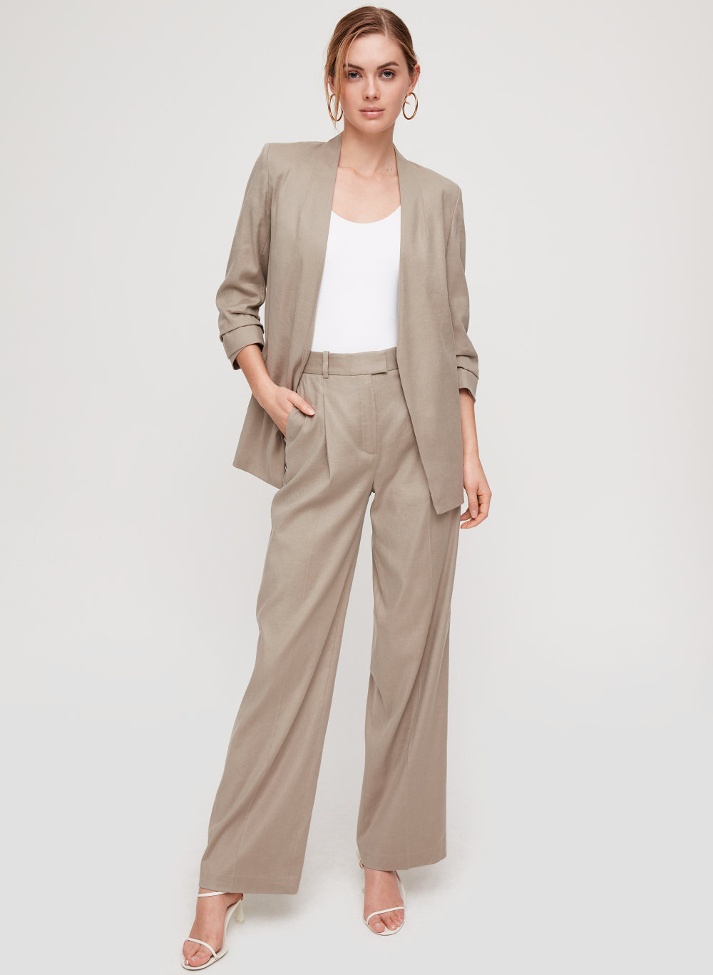 Babaton POWER LINEN BLAZER | Aritzia US