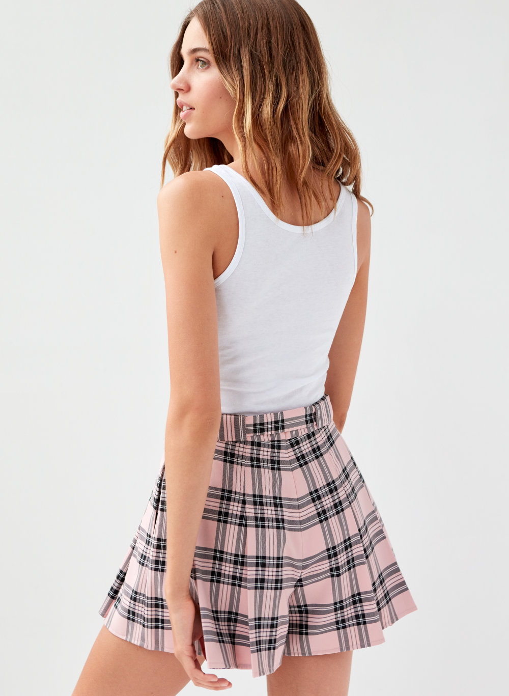 aritzia pink pleated skirt