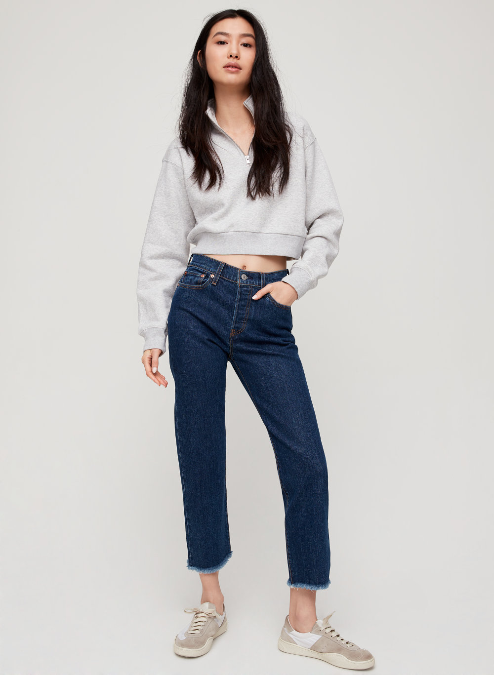 aritzia levi's wedgie straight