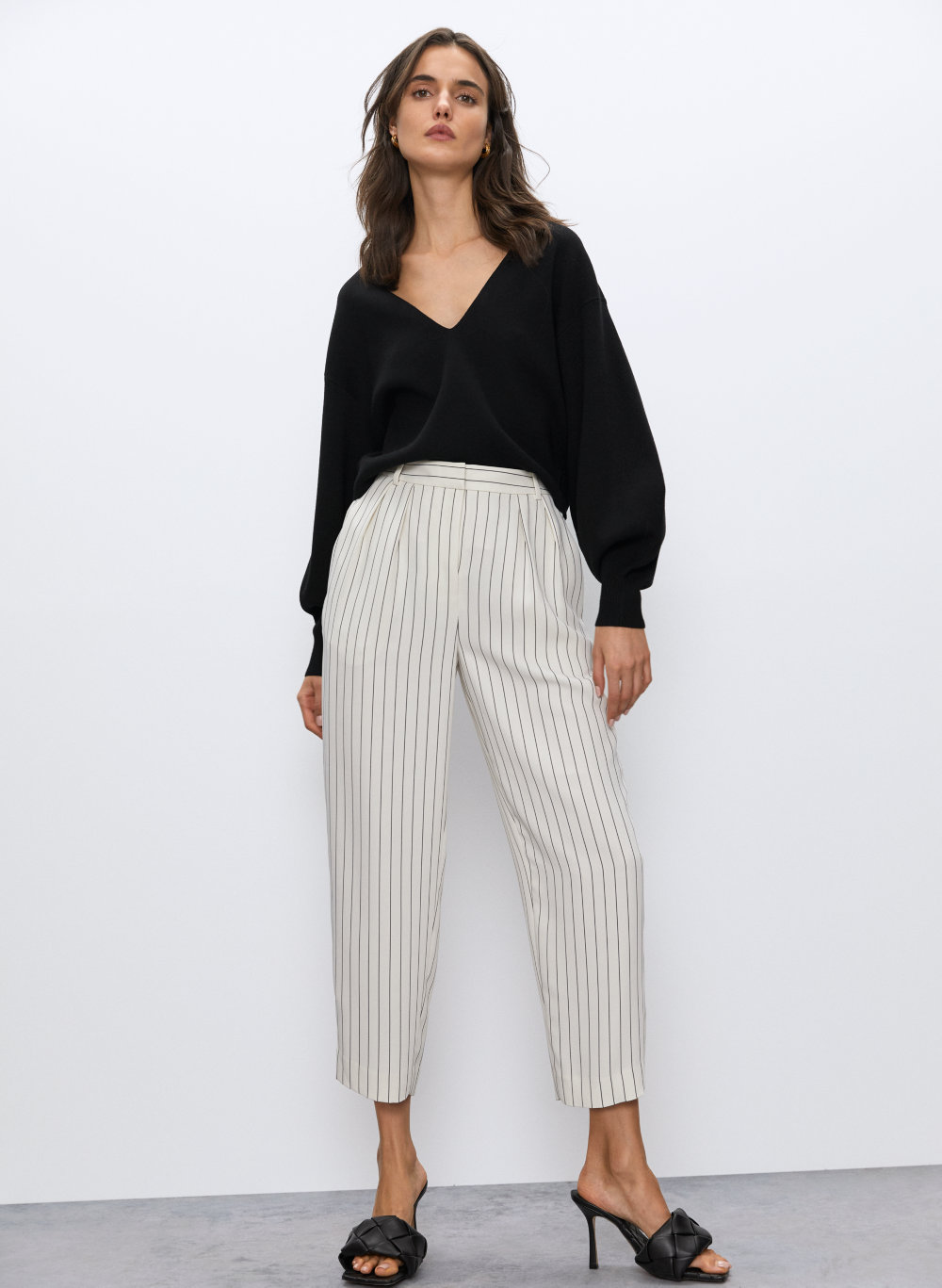 aritzia striped pants