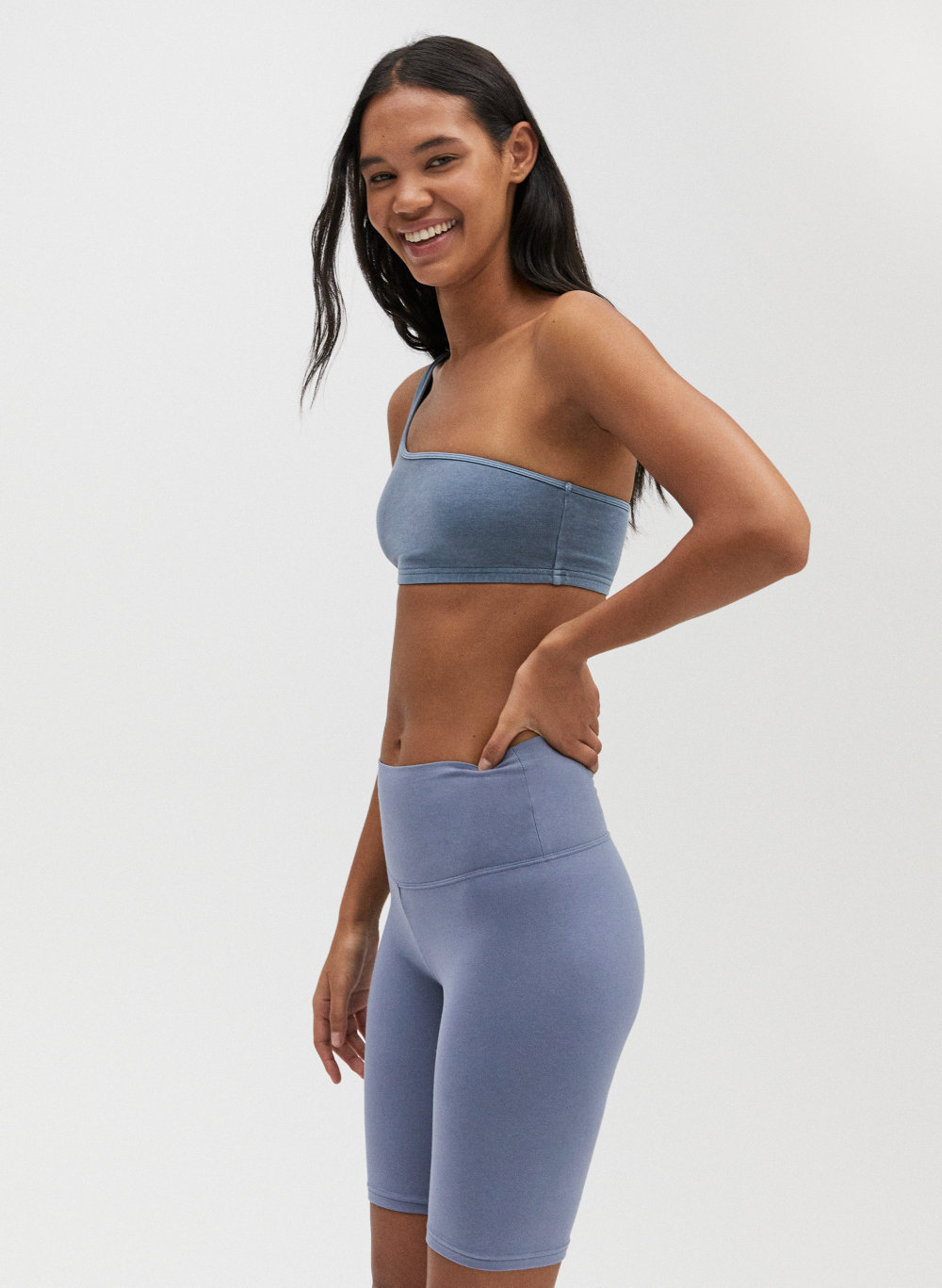 tna sports bra