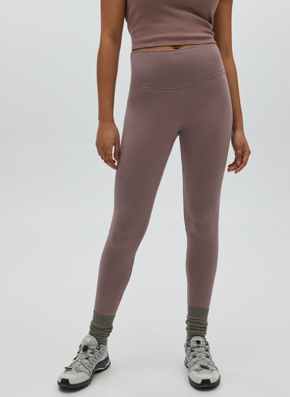 grey yoga pants aritzia puffer