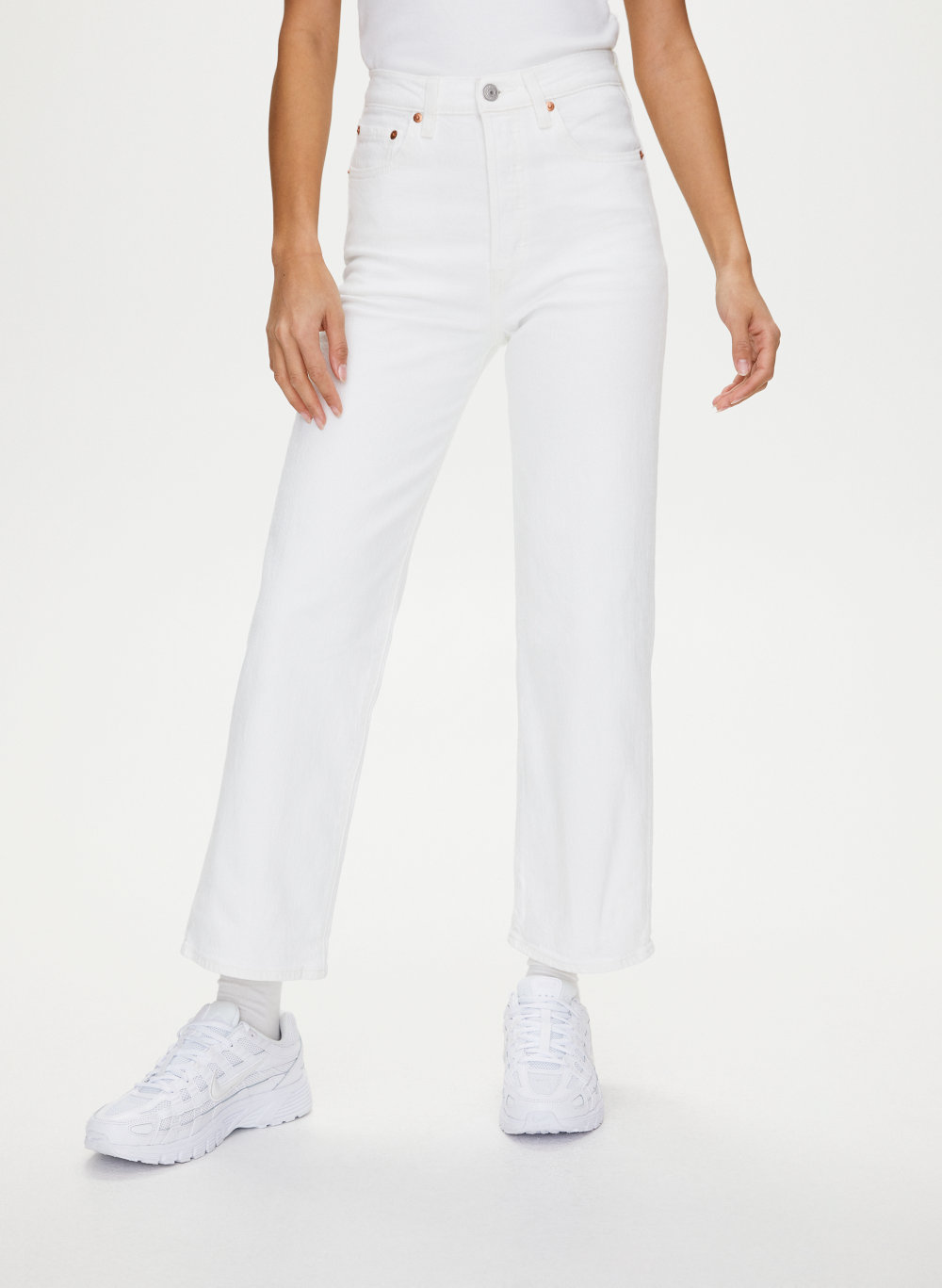 white levi's straight leg jeans