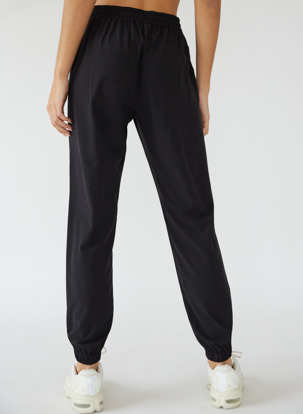 aritzia rodin jogger