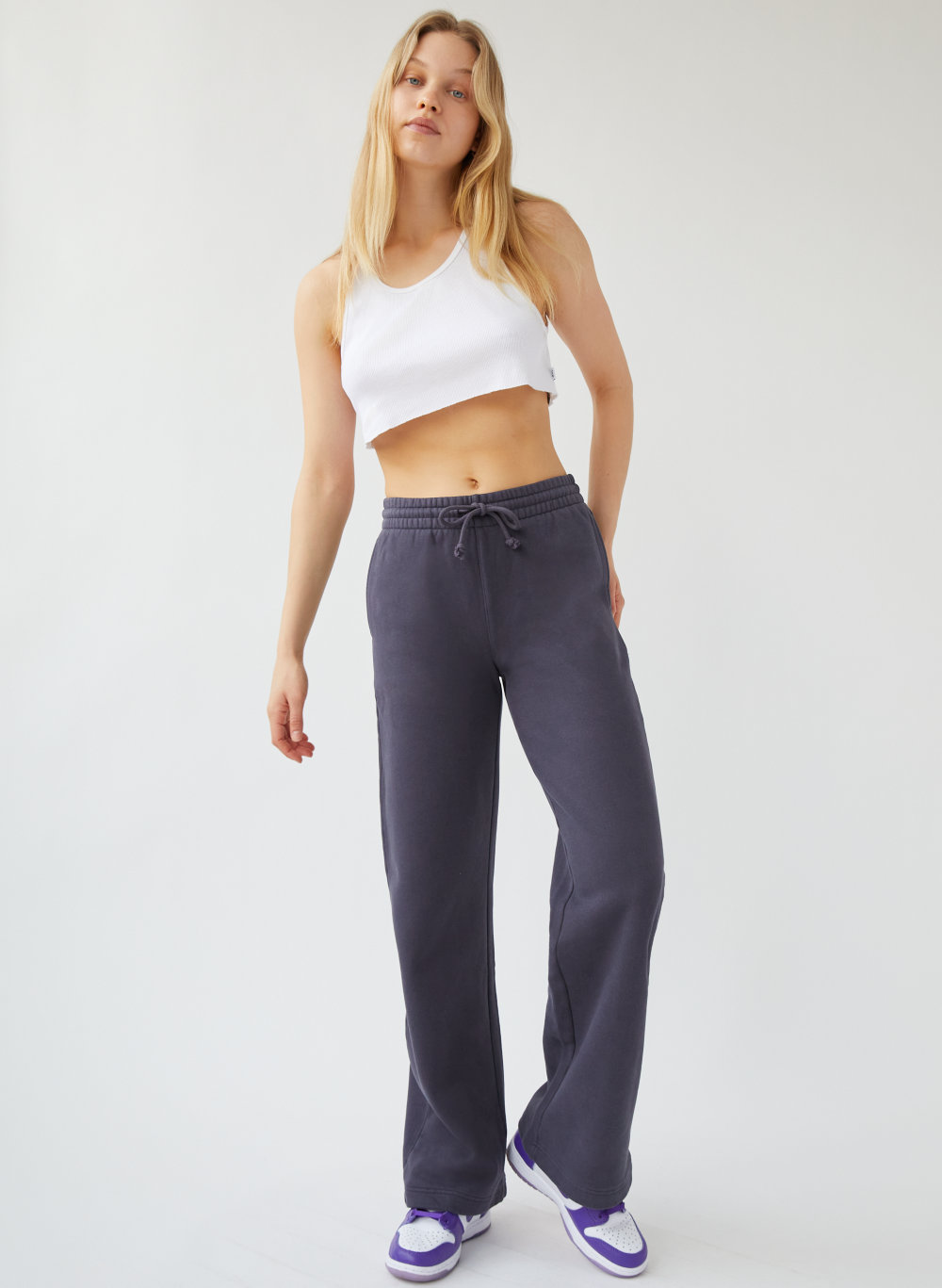 aritzia sweatpant