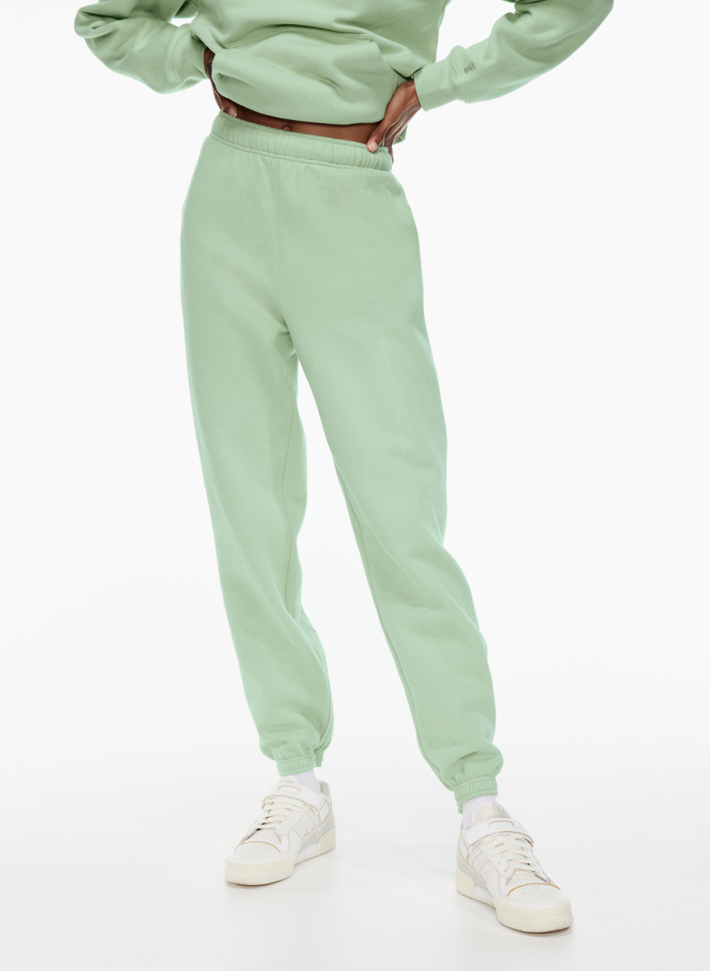 Tna COZY FLEECE MEGA SWEATPANT | Aritzia CA