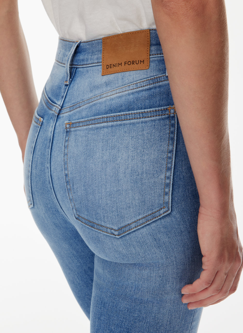 Denim Forum THE LOLA HIGH RISE SKINNY 28L | Aritzia CA