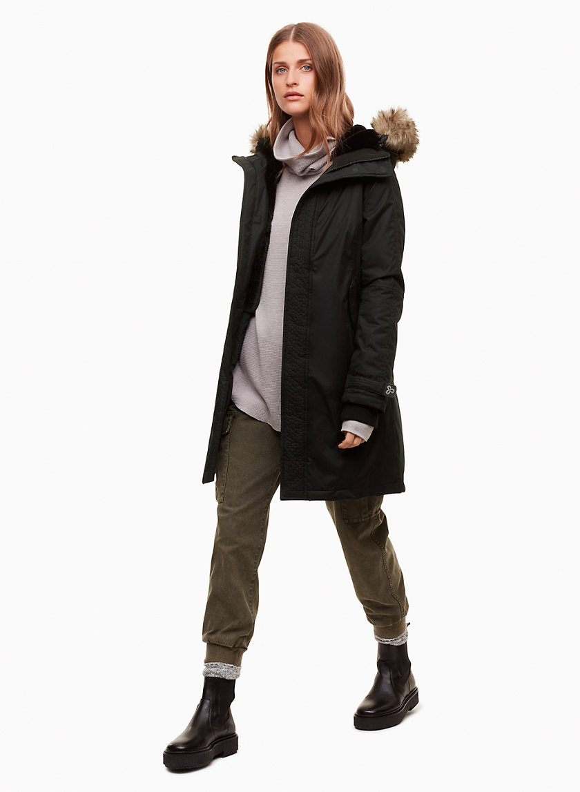 SUMMIT VEGAN PARKA - Mid-length, vegan parka SUMMIT VEGAN PARKA - Mid-length, vegan parka