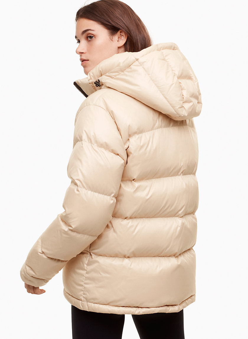 Tna THE SUPER PUFF Aritzia CA