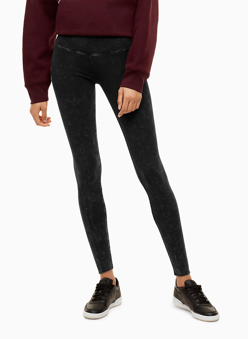 Tna EQUATOR LEGGING Aritzia CA