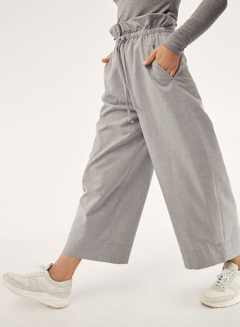 KERRI PANT - High-waisted paperbag pant KERRI PANT - High-waisted paperbag pant