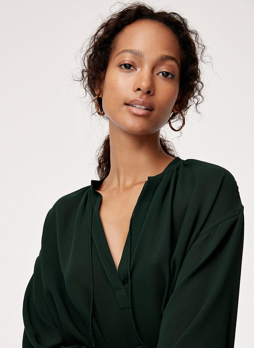 DESI BLOUSE - V-neck chiffon blouse DESI BLOUSE - V-neck chiffon blouse