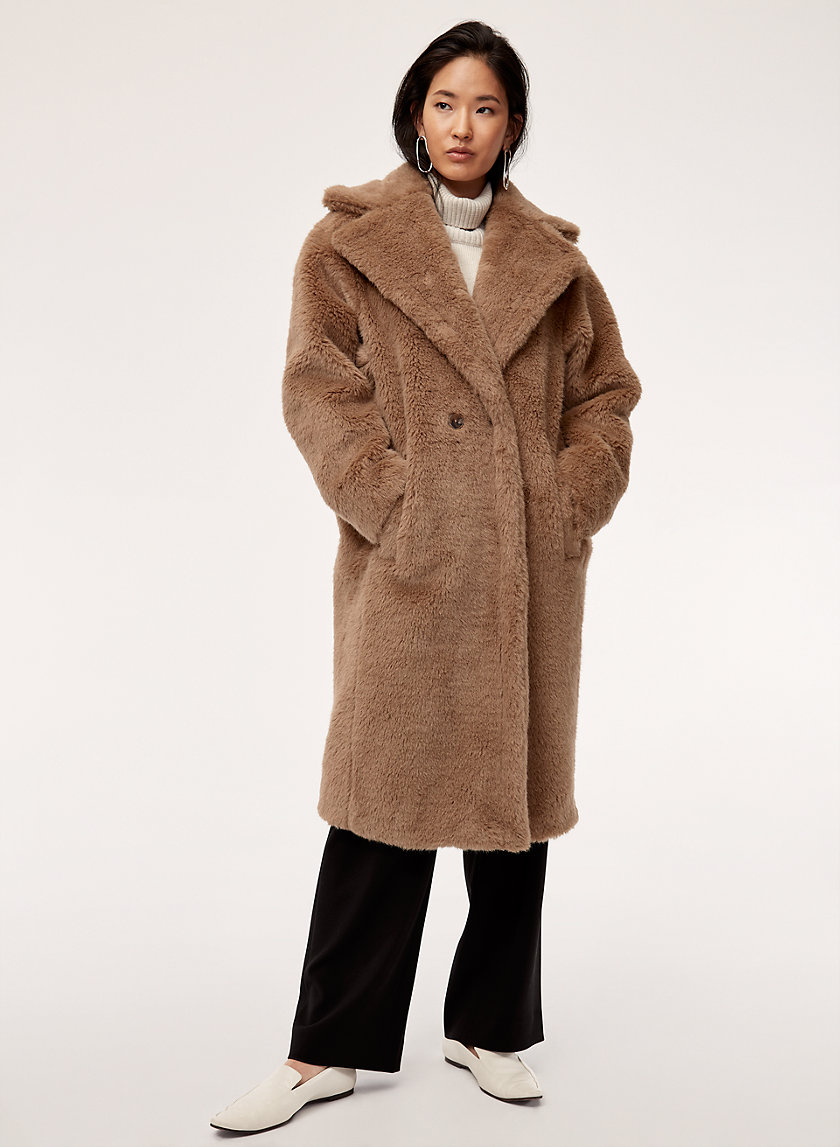 THE TEDDY COAT - Mid-Length Faux-Fur Coat THE TEDDY COAT - Mid-Length Faux-Fur Coat
