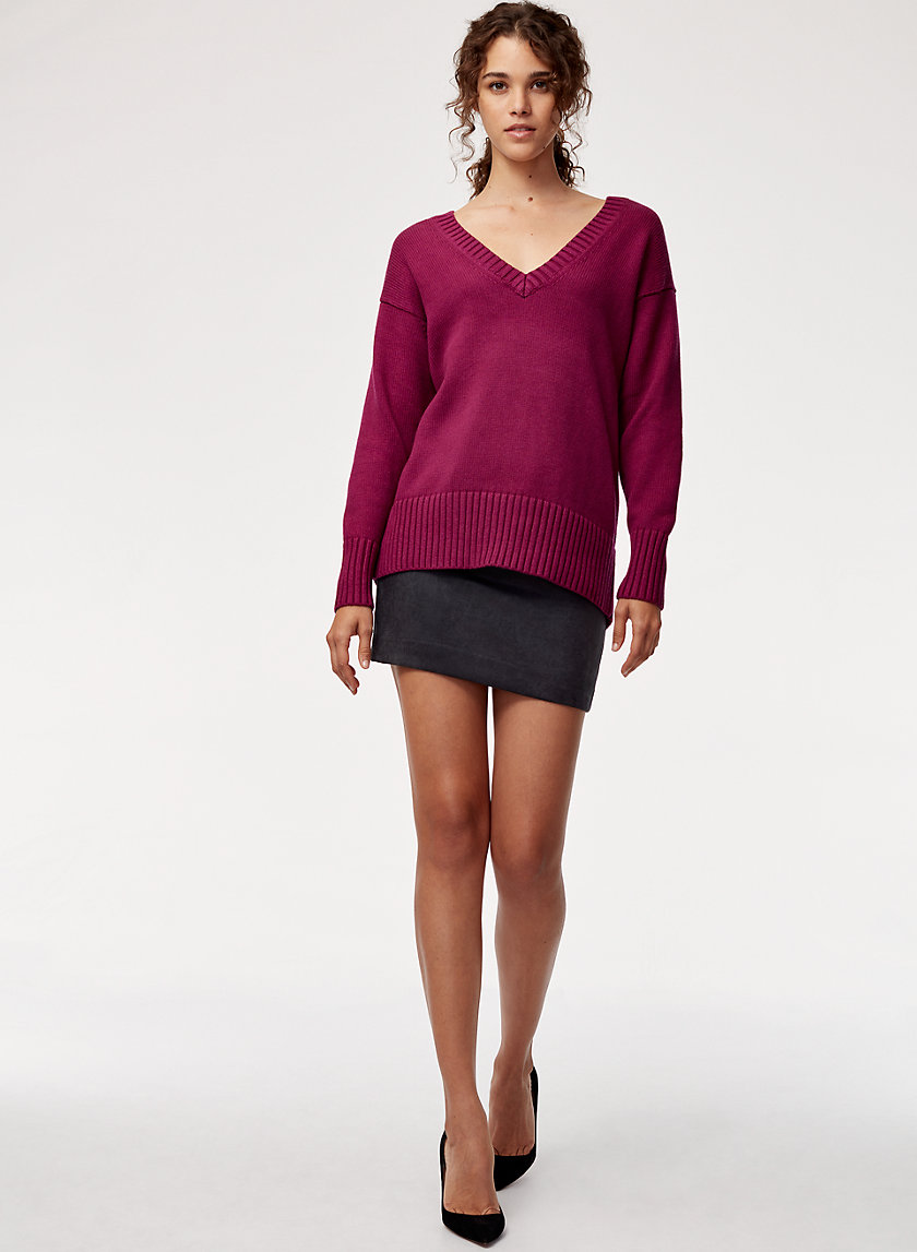 RELAXED V SWEATER RELAXED V SWEATER