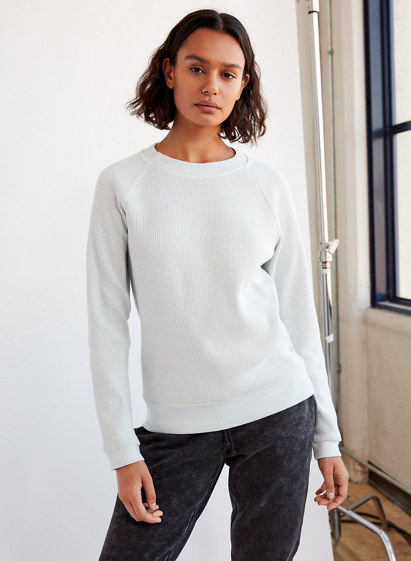 Golden by Tna THERMAL CREW 01 | Aritzia Golden by Tna THERMAL CREW 01 | Aritzia
