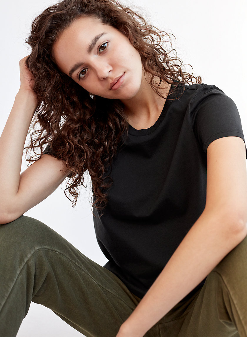 MAINLAND T-SHIRT - 90s crewneck t-shirt MAINLAND T-SHIRT - 90s crewneck t-shirt