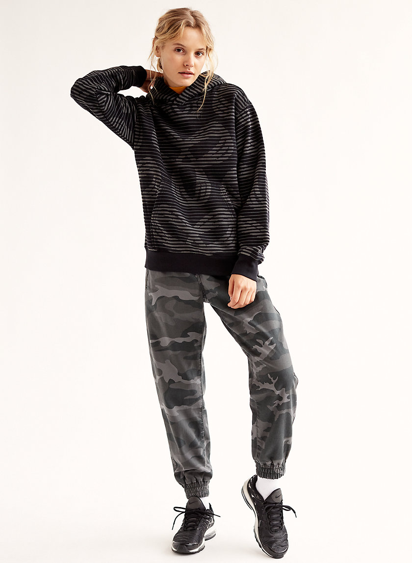 THE PERFECT HOODIE - Printed, pullover hoodie THE PERFECT HOODIE - Printed, pullover hoodie