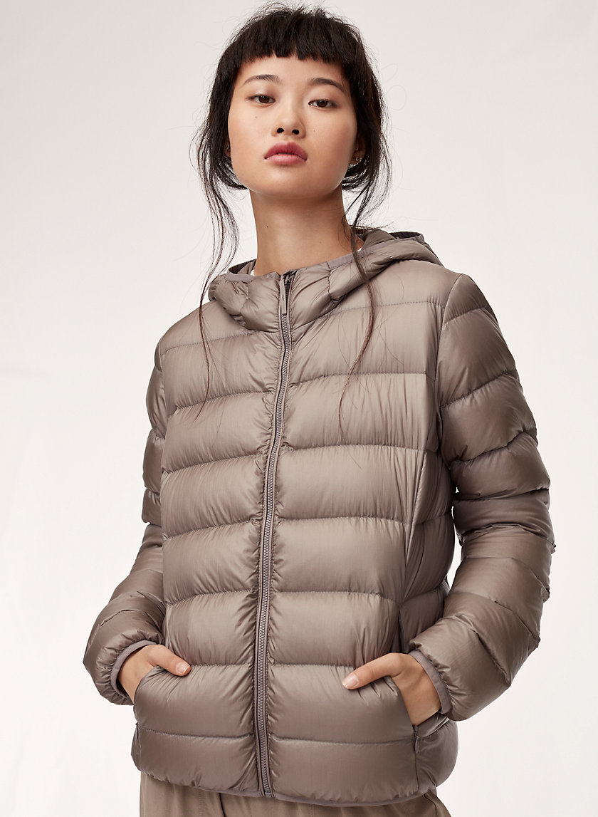 Tna THE LITTLE PUFF | Aritzia Tna THE LITTLE PUFF | Aritzia